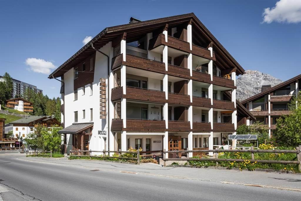Brüggli A24 Apartman Arosa Kültér fotó